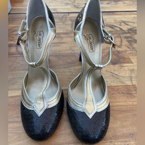 Vintage heels 7.5